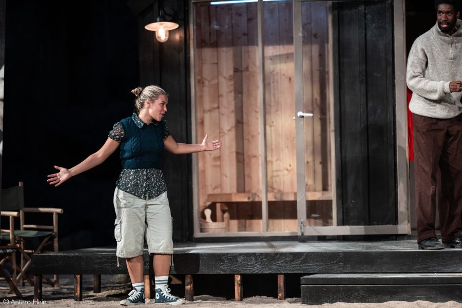 Fruen Fra Haven (2025) © Antero Hein