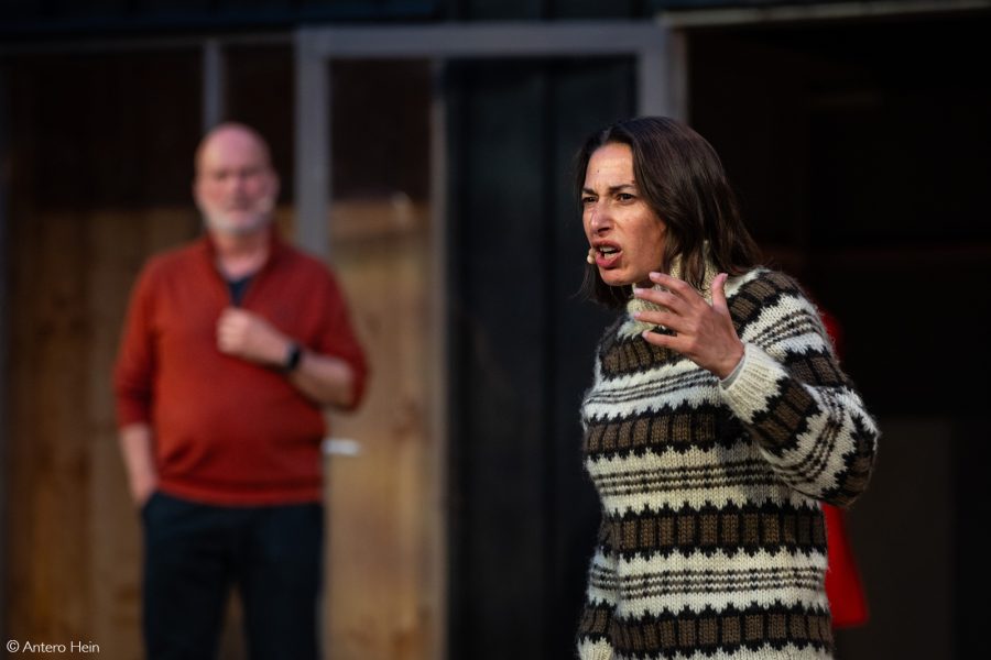 Fruen Fra Haven (2025) © Antero Hein