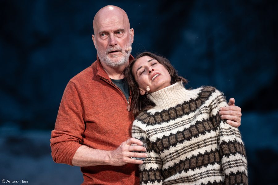 Fruen Fra Haven (2025) © Antero Hein