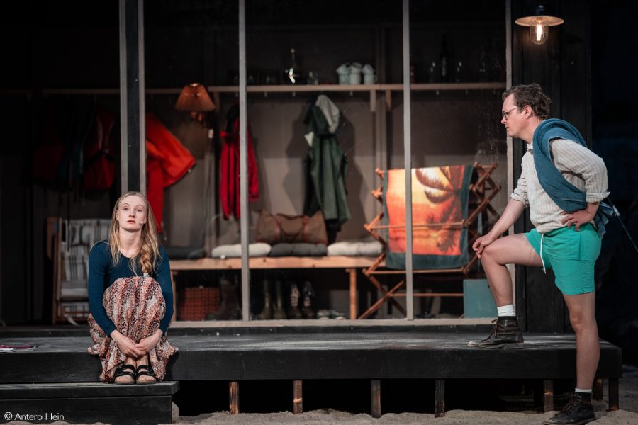 Fruen Fra Haven (2025) © Antero Hein